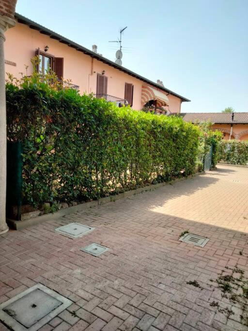 Appartamento In Cascina Lombarda Caselle Lurani Buitenkant foto