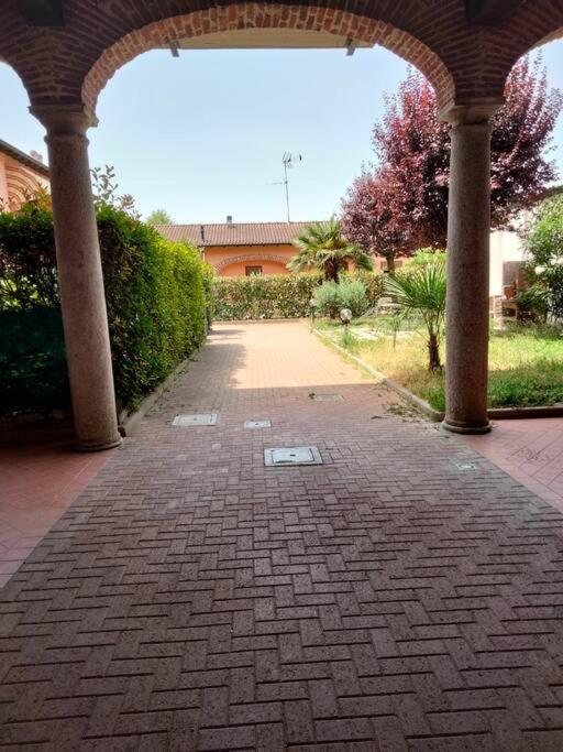 Appartamento In Cascina Lombarda Caselle Lurani Buitenkant foto